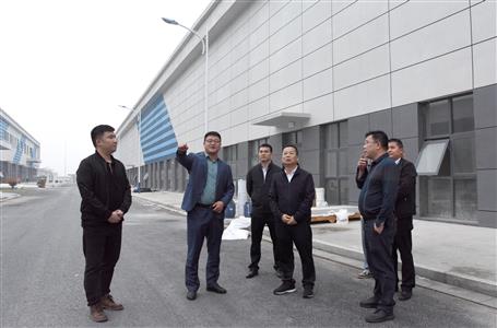 覃振華到江蘇、安徽兩地調(diào)研市場經(jīng)營
